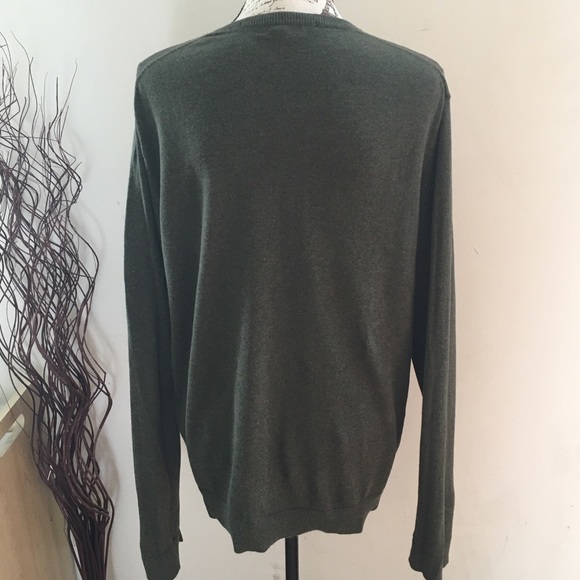 GAP olive cotton v neck sweater - Picture 4 of 6